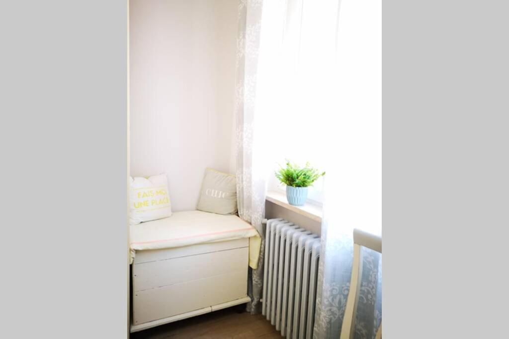 Delizioso Appartamento Cosy Ristrutturato Parma Luaran gambar